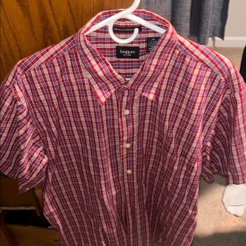 Haggar Men's Red and White Checkered Shirt